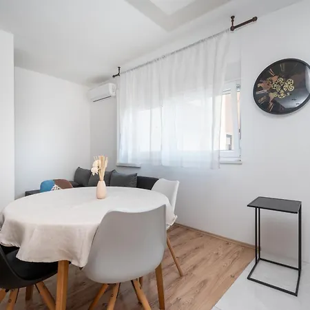 Appartamento With Wifi - 23521 Zara
